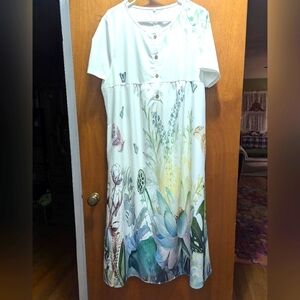 Short Sleeve midi summer dress.